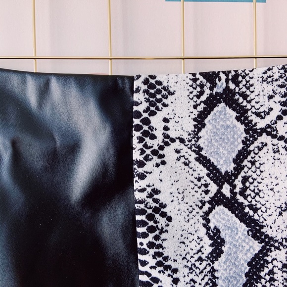 Shein Short skirt - Picture 3 of 3